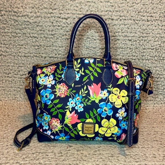 Dooney & Bourke Handbags - Dooney & Bourke Vintage Cotton Garden Floral Ruby Satchel